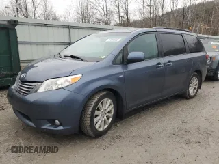 2017 Toyota Sienna XLE with VIN 5TDDZ3DC2HS178496, listed as a Copart auction lot 44320405 with 105,447 mi miles and Salvage Title. Bid and sale history available at DreamBid. Image 1.