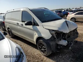 2017 Mercedes-Benz Metris Cargo with VIN WD3PG2EA0H3308992, listed as a Copart auction lot 37046814 with 10,372 mi miles and Salvage Title. Bid and sale history available at carsss.com. Image 4.