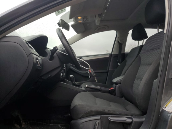 2014 Volkswagen Jetta Comfortline with VIN 3VWDL7AJ2EM399732, listed as a Copart auction lot 55946795 with 198,723 mi miles and Clean title. Bid and sale history available at DreamBid. Image 7.