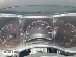 2020 Jeep Grand Cherokee Limited X z VIN 1C4RJEBG5LC348018, wystawiony jako Copart lot #56435625 z przebiegiem 78 000 mil mil oraz Szkoda całkowita • Salvage title. Historia ofert i sprzedaży dostępna na DreamBid. Obrazek 9.