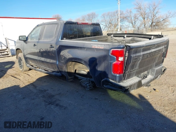 2021 Chevrolet Silverado 1500 LT Trail Boss with VIN 1GCPYFEDXMZ392928, listed as a IAAI auction lot 41340856 with 52,361 mi miles and . Bid and sale history available at DreamBid. Image 3.