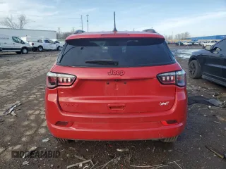 2023 Jeep Compass (RED) Edition z VIN 3C4NJDCN2PT559502, wystawiony jako Copart lot #50027625 z przebiegiem 16 761 mil mil oraz Szkoda całkowita • Salvage title. Historia ofert i sprzedaży dostępna na DreamBid. Obrazek 6.