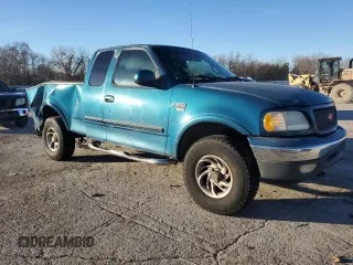 2000 Ford F-150 XL with VIN 1FTRX18W5YNB91950, listed as a Copart auction lot 84654584 with 0 mi miles and Salvage Title. Bid and sale history available at carsss.com. Image 4.