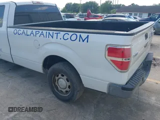 2014 Ford F-150 XL with VIN 1FTFX1CF4EKE57532, listed as a IAAI auction lot 41889726 with 180,698 mi miles. Bid and sale history available at carsss.com. Image 3.