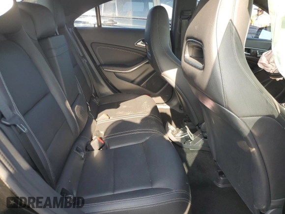 2018 Mercedes-Benz CLA 250 with VIN WDDSJ4EB5JN558265, listed as a Copart auction lot 66895253 with 31,809 mi miles and . Bid and sale history available at DreamBid. Image 10.