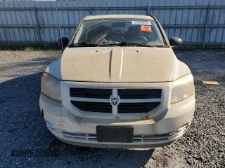 2007 Dodge Caliber z VIN 1B3HB28B77D567535, wystawiony jako Copart lot #53384295 z przebiegiem 138 971 mil mil oraz Czysty tytuł • Clean title. Historia ofert i sprzedaży dostępna na DreamBid. Obrazek 5.