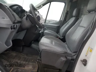 2015 Ford Transit Cargo с VIN 1FTNR1CM2FKA52758, выставлен на аукционе Copart как лот 57888505 с пробегом 65 529 миль миль и Списание • Salvage title. История ставок и продаж доступна на DreamBid. Изображение 7.