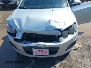 2013 Chevrolet Sonic LT with VIN 1G1JC5SHXD4185418, listed as a IAAI auction lot 41988445 with 177,696 mi miles. Bid and sale history available at carsss.com. Image 6.