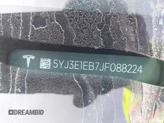 2018 Tesla Model 3 Long Range Battery z VIN 5YJ3E1EB7JF088224, wystawiony jako IAAI lot #42097665 z przebiegiem Nie podano mil oraz . Historia ofert i sprzedaży dostępna na DreamBid. Obrazek 9.