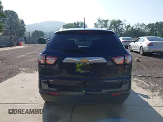 2015 Chevrolet Traverse LT with VIN 1GNKVHKD8FJ385472, listed as a IAAI auction lot 42630555 with 156,648 mi miles and . Bid and sale history available at DreamBid. Image 17.