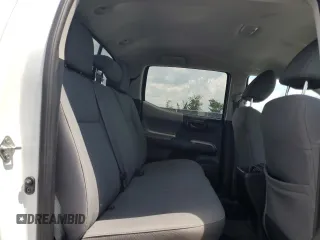 2017 Toyota Tacoma SR5 z VIN 5TFCZ5AN2HX113588, wystawiony jako Copart lot #57992705 z przebiegiem 55 333 mil mil oraz Nie do naprawy • Non repairable. Historia ofert i sprzedaży dostępna na DreamBid. Obrazek 10.