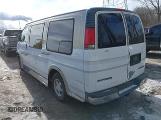 1999 Chevrolet Express with VIN 1GBFG15RXX1047502, listed as a IAAI auction lot 41379918 with 101,936 mi miles. Bid and sale history available at carsss.com. Image 3.