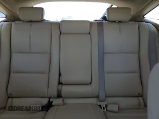 2010 Honda Crosstour EX-L z VIN 5J6TF2H59AL001889, wystawiony jako Copart lot #58248045 z przebiegiem 18 779 mil mil oraz Szkoda całkowita • Salvage title. Historia ofert i sprzedaży dostępna na DreamBid. Obrazek 10.