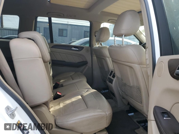 2015 Mercedes-Benz GL-Class GL 350 BlueTEC with VIN 4JGDF2EE3FA599491, listed as a Copart auction lot 86293324 with 249,422 mi miles and Clean Title. Bid and sale history available at carsss.com. Image 11.