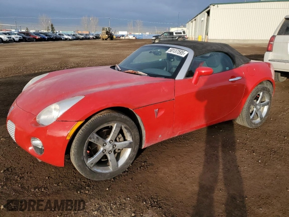 2007 Pontiac Solstice z VIN 1G2MB35BX7Y131055, wystawiony jako Copart lot #50137595 z przebiegiem 48 887 mil mil oraz Szkoda całkowita • Salvage title. Historia ofert i sprzedaży dostępna na DreamBid. Obrazek 1.