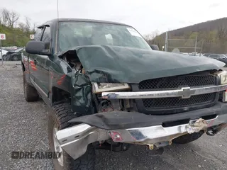 2004 Chevrolet Silverado 1500 LS with VIN 1GCEC19V54Z341512, listed as a IAAI auction lot 41930609 with 176,859 mi miles. Bid and sale history available at carsss.com. Image 6.