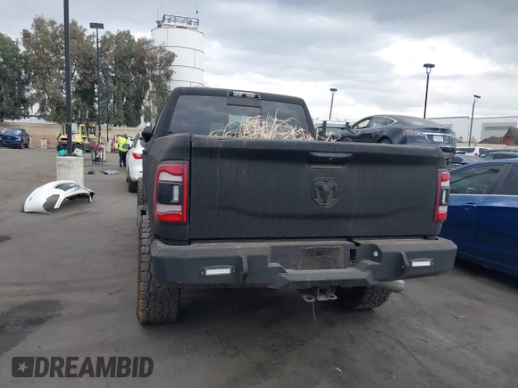 2019 Ram 2500 Lone Star with VIN 3C6UR5DL4KG557072, listed as a IAAI auction lot 38314829 with 74,153 mi miles and . Bid and sale history available at DreamBid. Image 15.