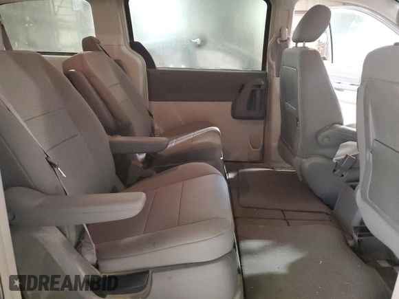 2008 Chrysler Town & Country LX with VIN 2A8HR44H18R687306, listed as a Copart auction lot 44927905 with 196,987 mi miles and Salvage Title. Bid and sale history available at carsss.com. Image 11.