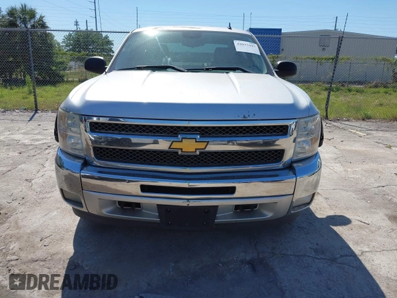 2013 Chevrolet Silverado 1500 LT with VIN 3GCPKSE71DG203443, listed as a IAAI auction lot 42033447 with 128,904 mi miles. Bid and sale history available at carsss.com. Image 6.