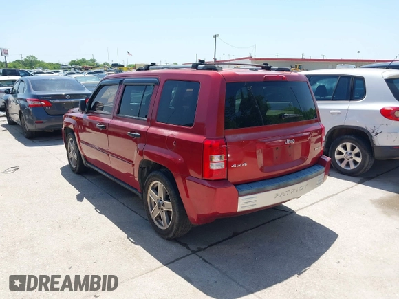 2007 Jeep Patriot Limited z VIN 1J8FF48WX7D316980, wystawiony jako IAAI lot #42004984 z przebiegiem 154 500 mil mil oraz . Historia ofert i sprzedaży dostępna na DreamBid. Obrazek 3.