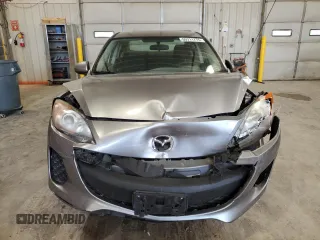2013 Mazda 3 i SV z VIN JM1BL1TF6D1723762, wystawiony jako Copart lot #59711775 z przebiegiem Nie podano mil oraz Szkoda całkowita • Salvage title. Historia ofert i sprzedaży dostępna na DreamBid. Obrazek 5.