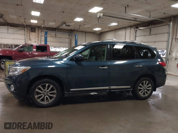 2014 Nissan Pathfinder SL z VIN 5N1AR2MM7EC612801, wystawiony jako IAAI lot #42048907 z przebiegiem 106 234 mil mil oraz . Historia ofert i sprzedaży dostępna na DreamBid. Obrazek 14.