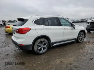 2017 BMW X1 xDrive28i with VIN WBXHT3C35H5F72686, listed as a Copart auction lot 39070823 with 41,723 mi miles. Bid and sale history available at carsss.com. Image 3.