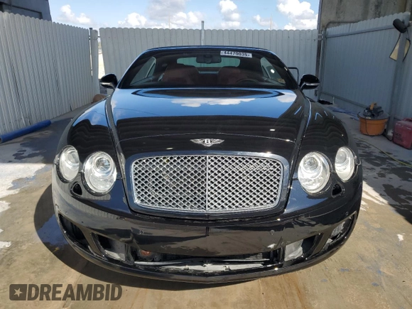 2011 Bentley Continental GT with VIN SCBDP3ZA1BC067897, listed as a Copart auction lot 44470035 with 32,404 mi miles and Salvage Title. Bid and sale history available at DreamBid. Image 5.