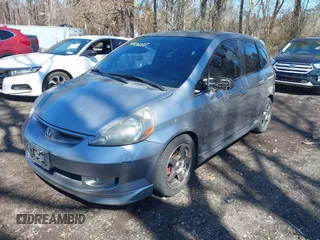 2008 Honda Fit Sport with VIN JHMGD38668S038201, listed as a IAAI auction lot 41936038 with 186,816 mi miles. Bid and sale history available at carsss.com. Image 2.