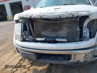 2014 Ford F-150 XL z VIN 1FTFW1ET2EKG20765, wystawiony jako IAAI lot #42356006 z przebiegiem Nie podano mil oraz . Historia ofert i sprzedaży dostępna na DreamBid. Obrazek 6.