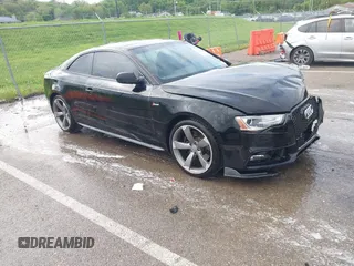 2015 Audi S5 Premium Plus z VIN WAUCGAFR8FA051492, wystawiony jako IAAI lot #42148388 z przebiegiem 109 671 mil mil oraz . Historia ofert i sprzedaży dostępna na DreamBid. Obrazek 1.