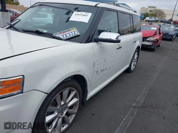 2010 Ford Flex Limited w/Ecoboost with VIN 2FMHK6DT0ABB36614, listed as a IAAI auction lot 42032803 with 137,200 mi miles. Bid and sale history available at carsss.com. Image 6.