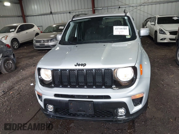 2020 Jeep Renegade Latitude with VIN ZACNJBBB9LPL83624, listed as a IAAI auction lot 41710389 with 40,322 mi miles. Bid and sale history available at carsss.com. Image 12.