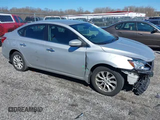2018 Nissan Sentra SR with VIN 3N1AB7AP7JY272333, listed as a IAAI auction lot 41904865 with 204,805 mi miles and . Bid and sale history available at DreamBid. Image 14.