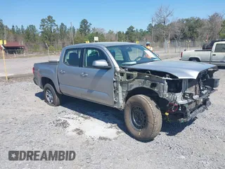2017 Toyota Tacoma SR with VIN 5TFAX5GN7HX101599, listed as a IAAI auction lot 41762674 with 160,973 mi miles. Bid and sale history available at carsss.com. Image 1.
