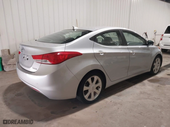 2012 Hyundai Elantra GLS with VIN 5NPDH4AE8CH100012, listed as a IAAI auction lot 40133634 with 82,423 mi miles. Bid and sale history available at carsss.com. Image 4.