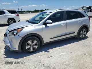 2017 Kia Niro LX with VIN KNDCB3LC8H5091046, listed as a Copart auction lot 63559304 with 79,530 mi miles and Salvage Title. Bid and sale history available at carsss.com. Image 1.