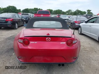 2017 Mazda MX-5 Miata Club with VIN JM1NDAC73H0121187, listed as a IAAI auction lot 41990611 with 19,158 mi miles and . Bid and sale history available at DreamBid. Image 17.