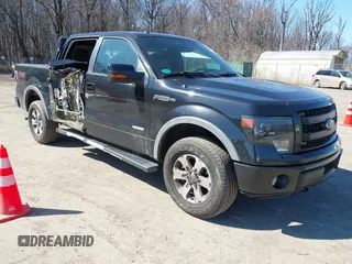2014 Ford F-150 XL with VIN 1FTFW1ET6EFA59673, listed as a IAAI auction lot 41749816 with 130,245 mi miles. Bid and sale history available at carsss.com. Image 1.