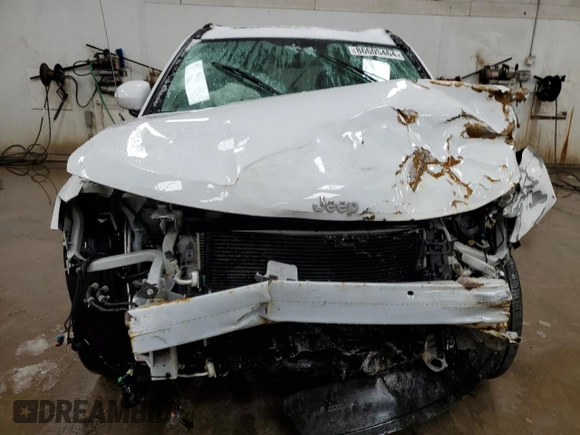 2017 Jeep Compass Latitude с VIN 1C4NJCEB7HD189362, выставлен на аукционе Copart как лот 86605464 с пробегом 61 580 миль миль и Чистый • Clean title. История ставок и продаж доступна на DreamBid. Изображение 5.