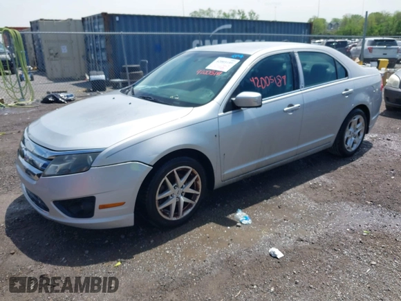 2010 Ford Fusion SE with VIN 3FAHP0HA7AR396107, listed as a IAAI auction lot 42005189 with 1 mi miles. Bid and sale history available at carsss.com. Image 2.