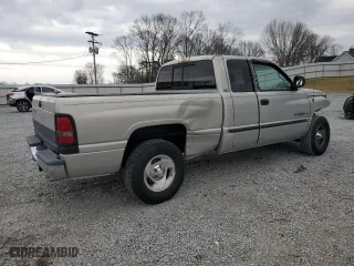 2000 Dodge Ram 1500 with VIN 3B7HC13YXYG127623, listed as a Copart auction lot 43593555 with 99,632 mi miles and Salvage Title. Bid and sale history available at carsss.com. Image 3.