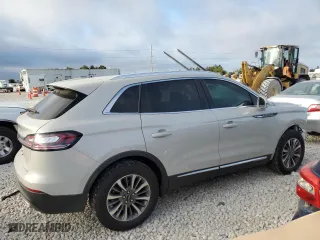 2023 Lincoln Nautilus Standard with VIN 2LMPJ6J97PBL15799, listed as a Copart auction lot 72260524 with 7,805 mi miles and Salvage Title. Bid and sale history available at carsss.com. Image 3.