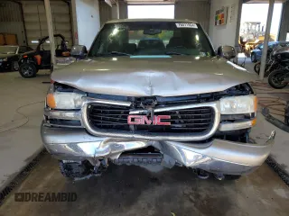 2002 GMC Sierra 1500HD SLE z VIN 1GTGK13U02F170226, wystawiony jako Copart lot #76071804 z przebiegiem 187 996 mil mil oraz Szkody całkowita. Historia ofert i sprzedaży dostępna na DreamBid. Obrazek 5.