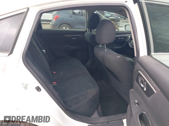 2015 Nissan Altima SV z VIN 1N4AL3AP5FC175043, wystawiony jako IAAI lot #41945330 z przebiegiem 181 037 mil mil oraz . Historia ofert i sprzedaży dostępna na DreamBid. Obrazek 8.