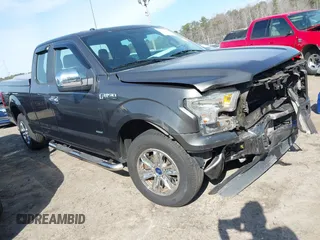 2015 Ford F-150 XL with VIN 1FTEX1CP7FFD00690, listed as a IAAI auction lot 41672251 with 69,752 mi miles. Bid and sale history available at carsss.com. Image 1.