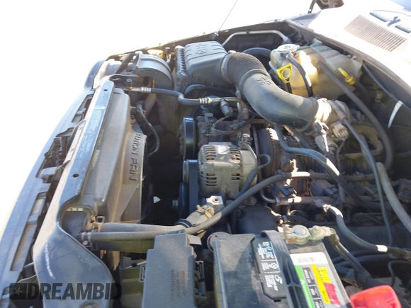 2005 Jeep Liberty Sport with VIN 1J4GL48K35W599784, listed as a IAAI auction lot 41886847 with 174,943 mi miles and . Bid and sale history available at DreamBid. Image 10.