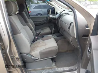 2005 Nissan Xterra SE z VIN 5N1AN08U35C651766, wystawiony jako IAAI lot #42331241 z przebiegiem Nie podano mil oraz . Historia ofert i sprzedaży dostępna na DreamBid. Obrazek 5.