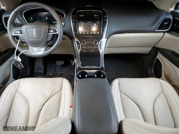 2019 Lincoln Nautilus Reserve with VIN 2LMPJ6LP0KBL17821, listed as a Copart auction lot 64954332 with 35,620 mi miles. Bid and sale history available at carsss.com. Image 9.