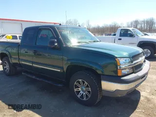 2004 Chevrolet Silverado 1500 Z71 with VIN 2GCEK19T541236477, listed as a IAAI auction lot 42045565 with 125,581 mi miles. Bid and sale history available at carsss.com. Image 1.